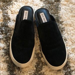 Steve Madden Slip on